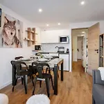 Apartment Charming 6-person Flat - Heart Of Val Thorens, 3 Vallees Area *