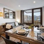 Charming 6-person Flat - Heart Of Val Thorens, 3 Vallees Area Apartment